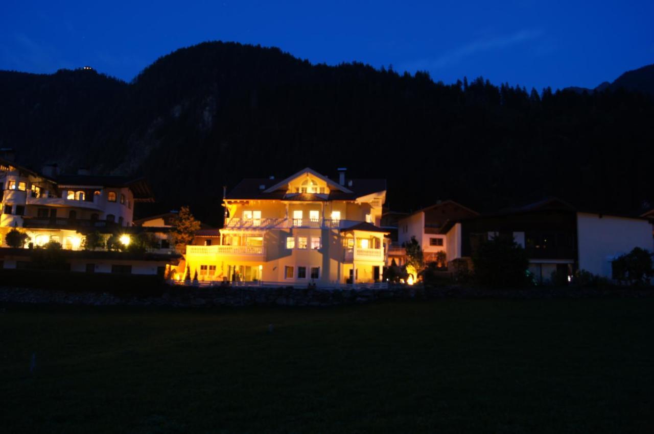 Villa Romantica Appartement Майерхофен Екстериор снимка
